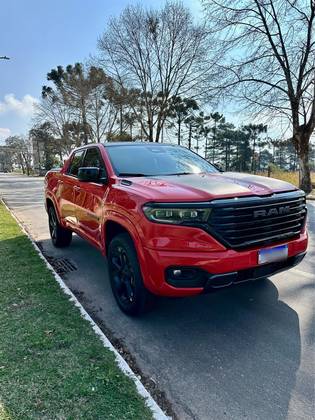 RAM RAMPAGE 2.0 HURRICANE 4 TURBO GASOLINA R/T 4X4 AUTOMÁTICO